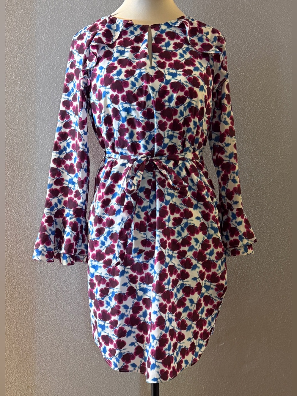 Banana Republic Floral Tie-Waist Long Bell Sleeve Dress in Berry & Blue Size M